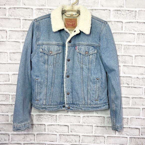 Like New |•LEVI'S•| Shearling Lined Denim Jean Jacket Size Medium - Picture 1 of 10